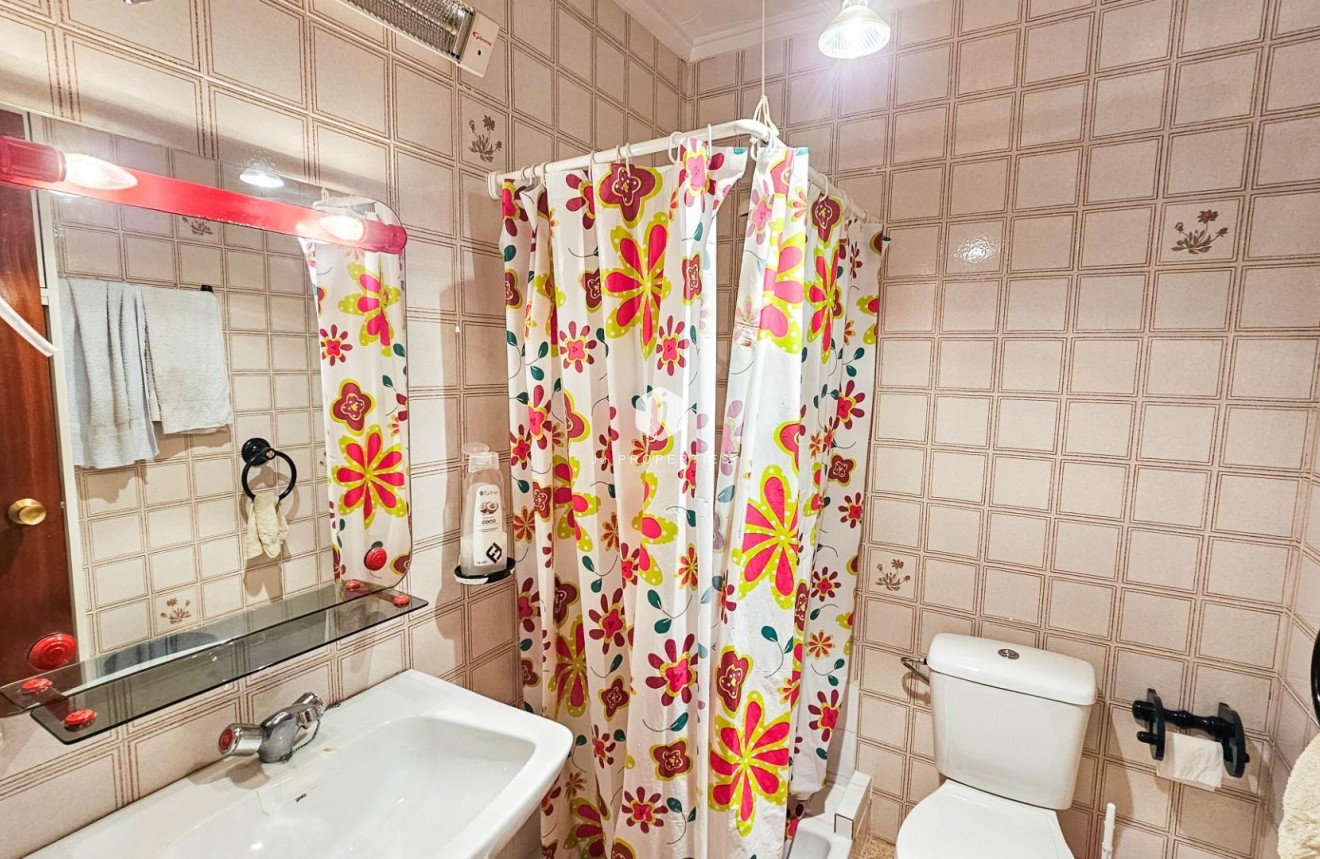 Tweedehands - Bungalow -
Torrevieja - Torretas
