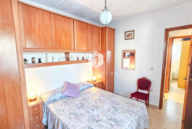 Tweedehands - Bungalow -
Torrevieja - Torretas