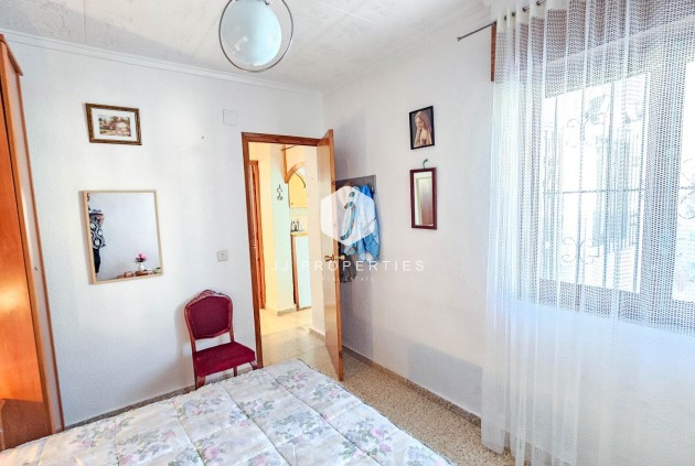 Tweedehands - Bungalow -
Torrevieja - Torretas