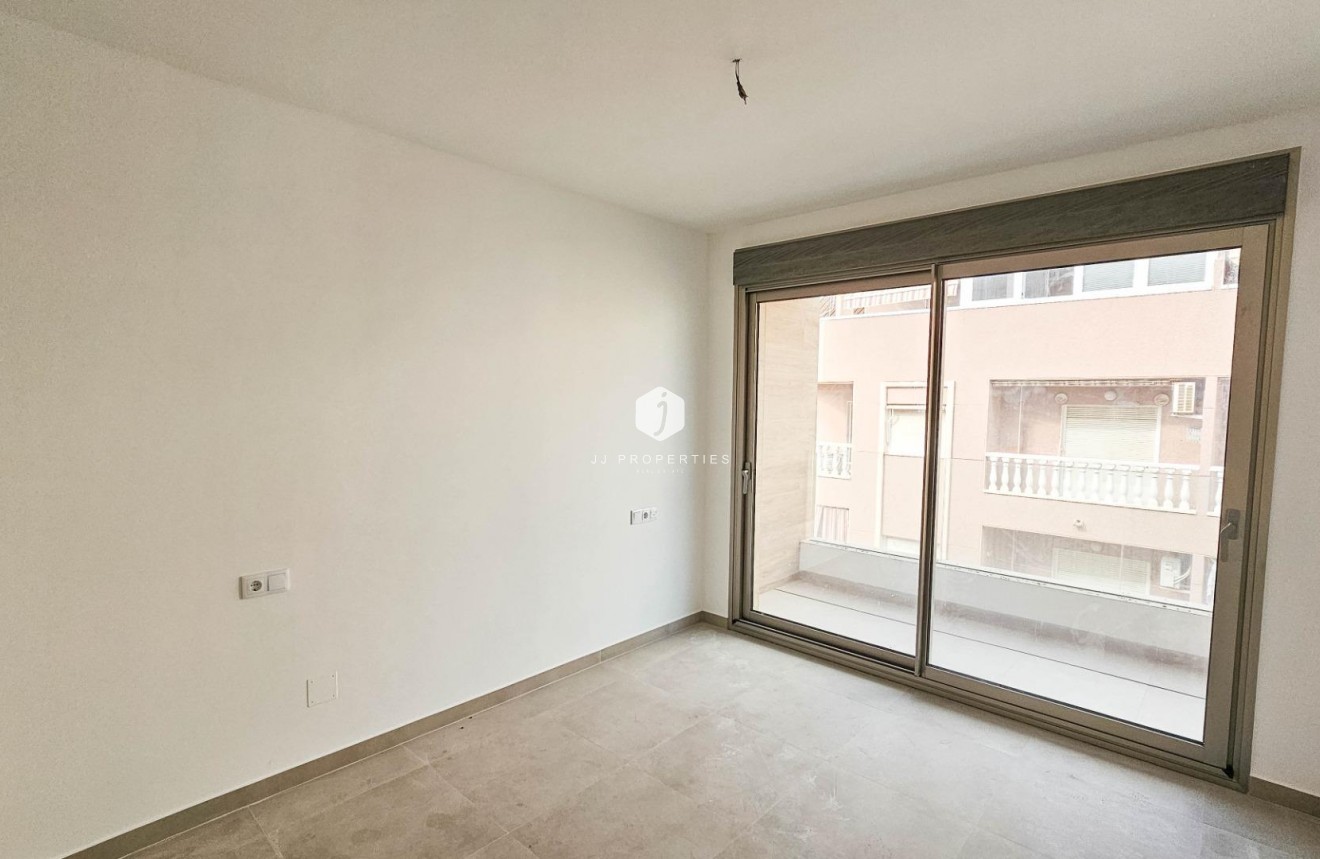 Segunda mano - Apartamento / piso -
Torrevieja - Playa del Cura