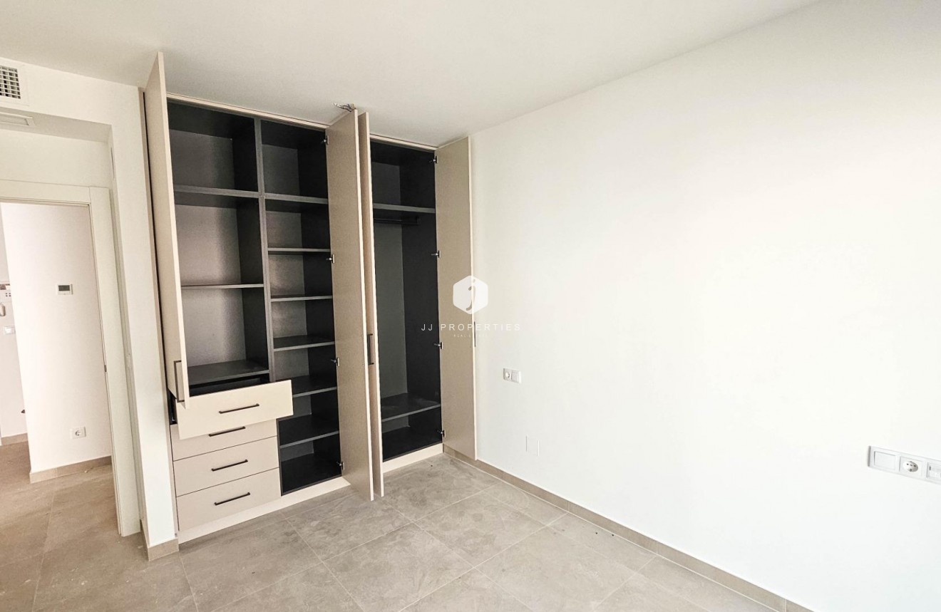 Segunda mano - Apartamento / piso -
Torrevieja - Playa del Cura