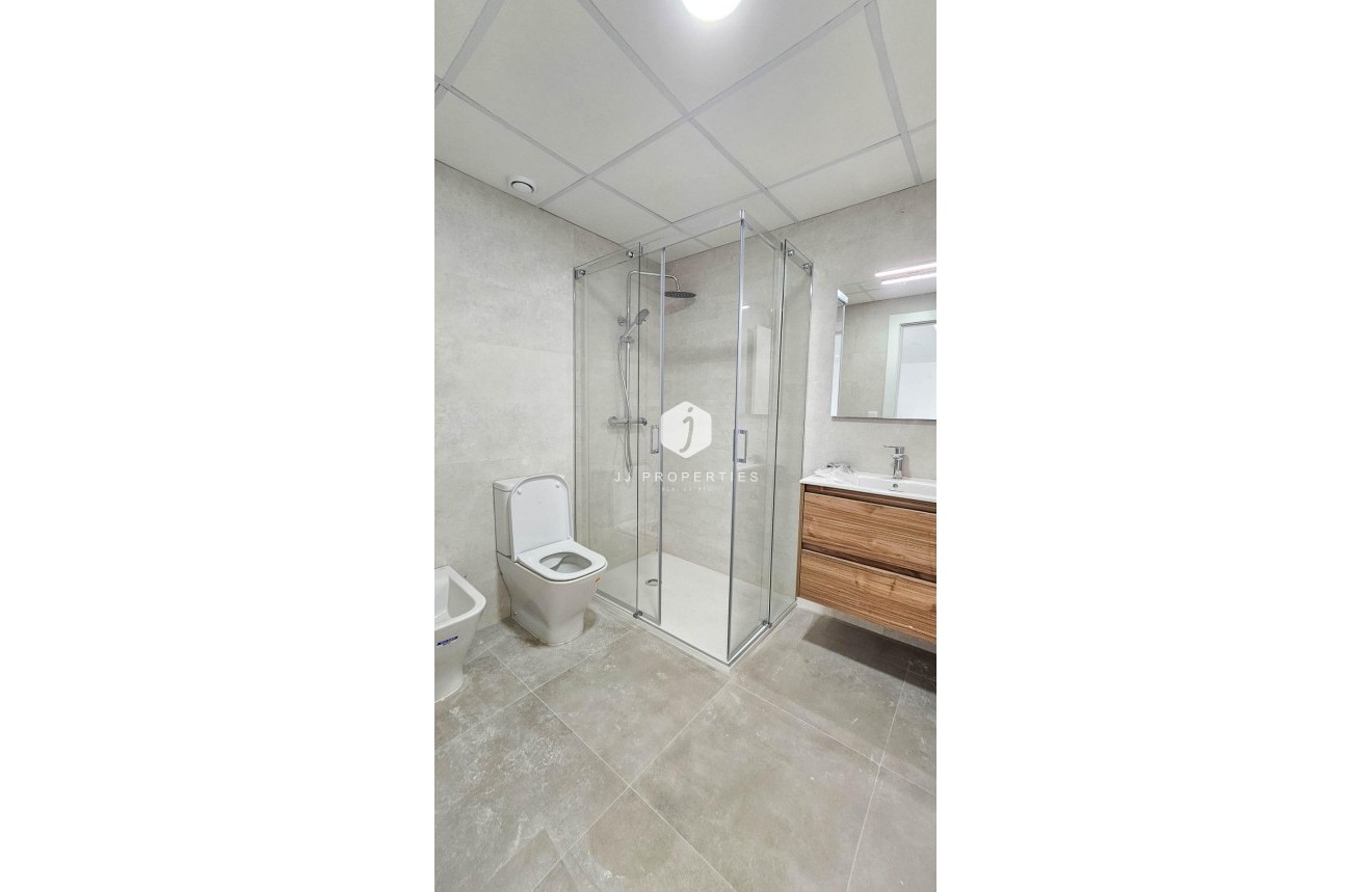 Segunda mano - Apartamento / piso -
Torrevieja - Playa del Cura