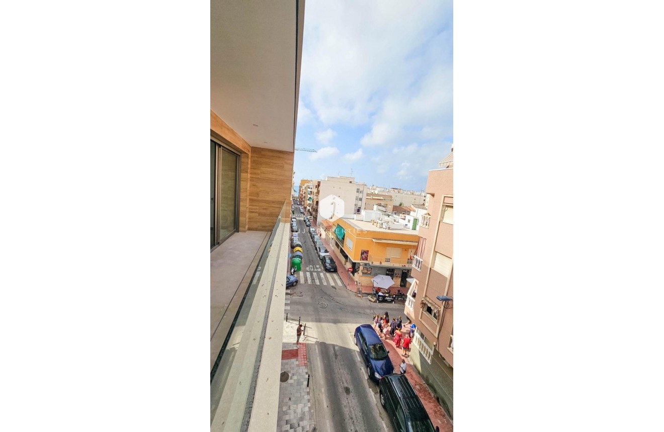Segunda mano - Apartamento / piso -
Torrevieja - Playa del Cura