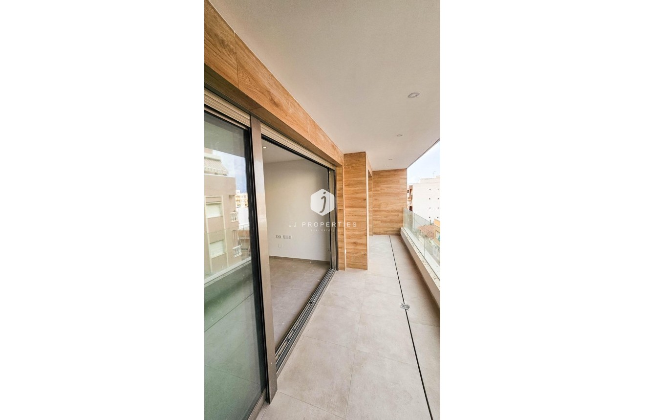 Segunda mano - Apartamento / piso -
Torrevieja - Playa del Cura