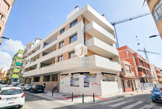 Segunda mano - Apartamento / piso -
Torrevieja - Playa del Cura