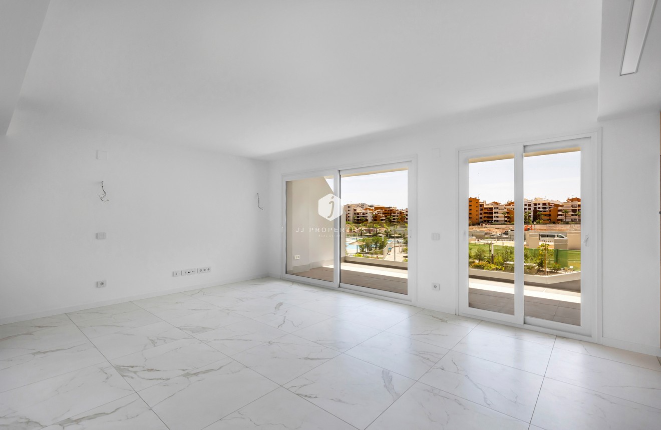 Tweedehands - Appartement / flat -
Torrevieja - Costa Blanca