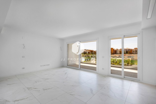 Tweedehands - Appartement / flat -
Torrevieja - Costa Blanca