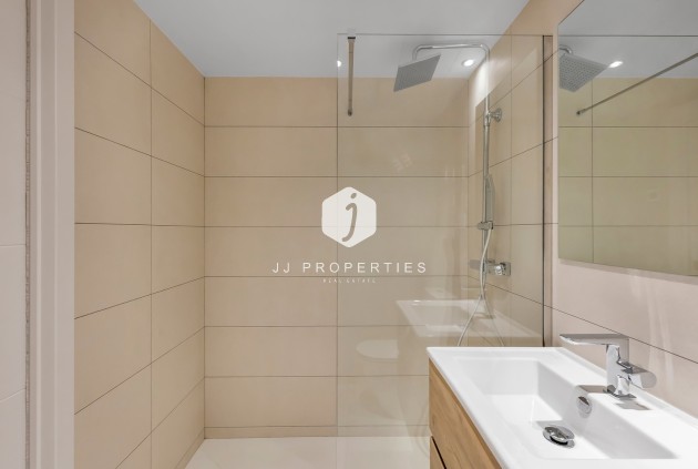 Tweedehands - Appartement / flat -
Torrevieja - Costa Blanca