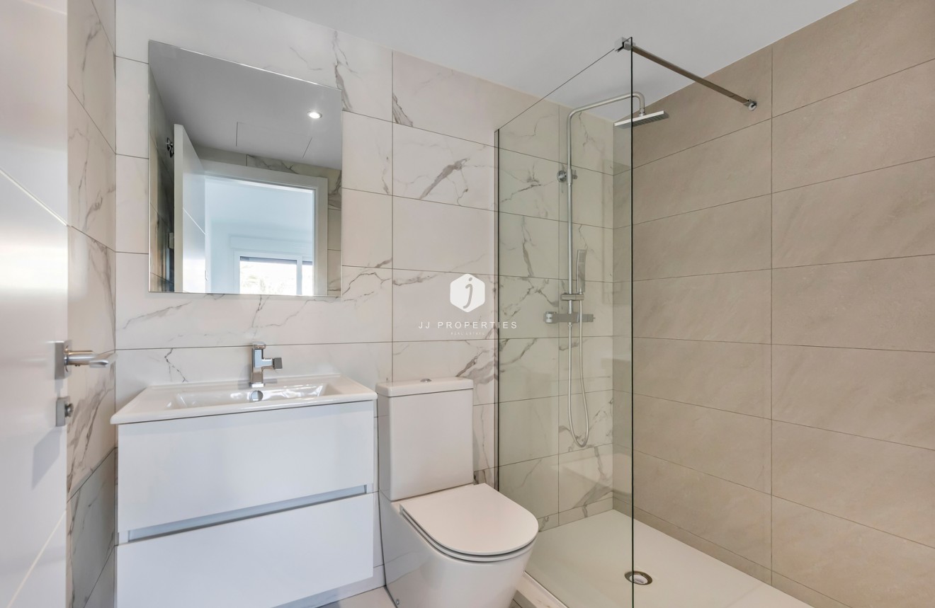 Tweedehands - Appartement / flat -
Torrevieja - Costa Blanca