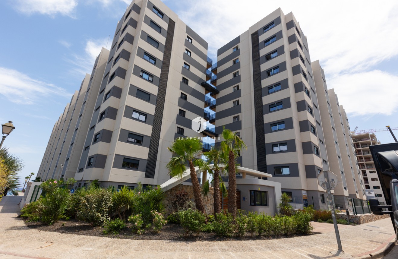 Tweedehands - Appartement / flat -
Torrevieja - Costa Blanca
