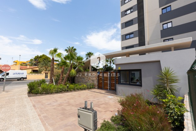 Tweedehands - Appartement / flat -
Torrevieja - Costa Blanca