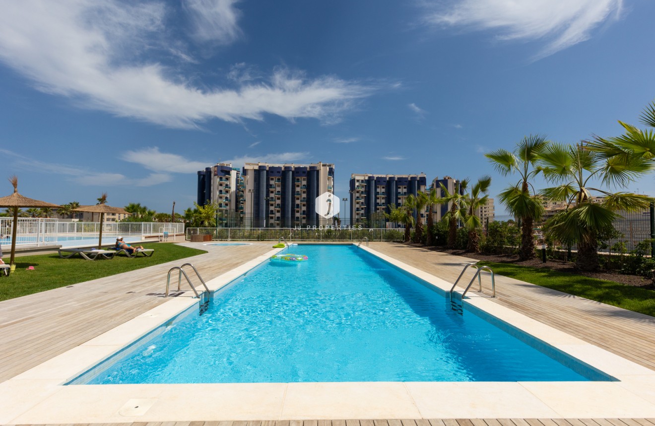 Tweedehands - Appartement / flat -
Torrevieja - Costa Blanca