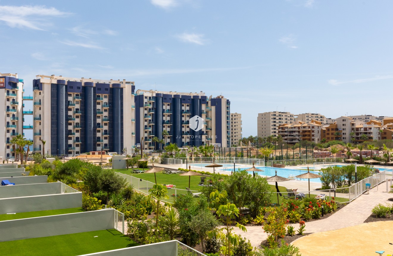 Tweedehands - Appartement / flat -
Torrevieja - Costa Blanca