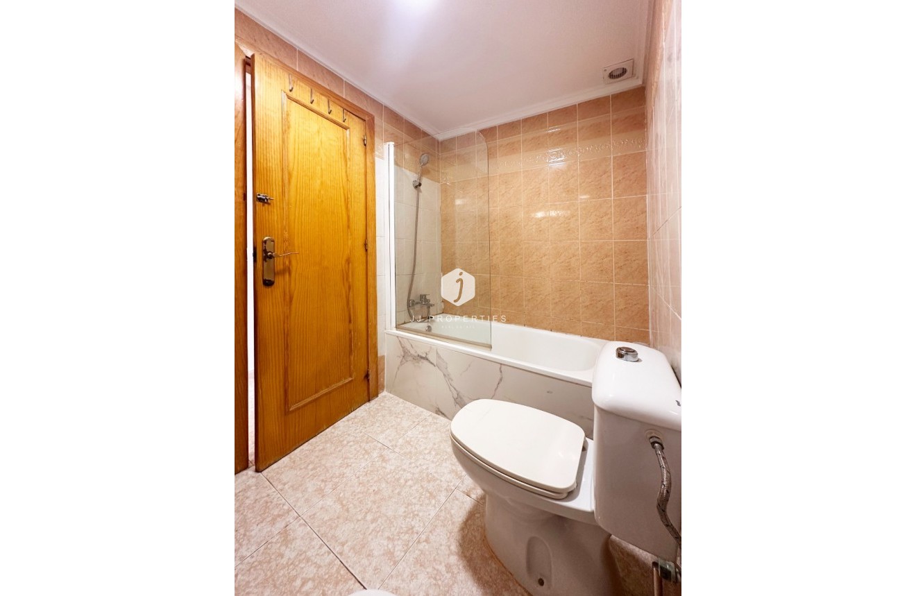 Tweedehands - Bungalow -
Torrevieja - Costa Blanca