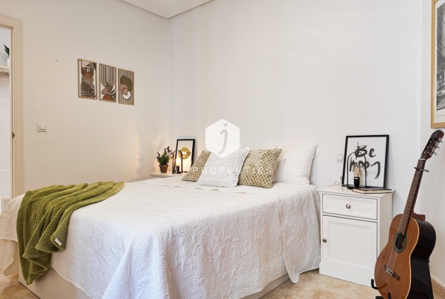 Tweedehands - Appartement / flat -
Torrevieja - Costa Blanca