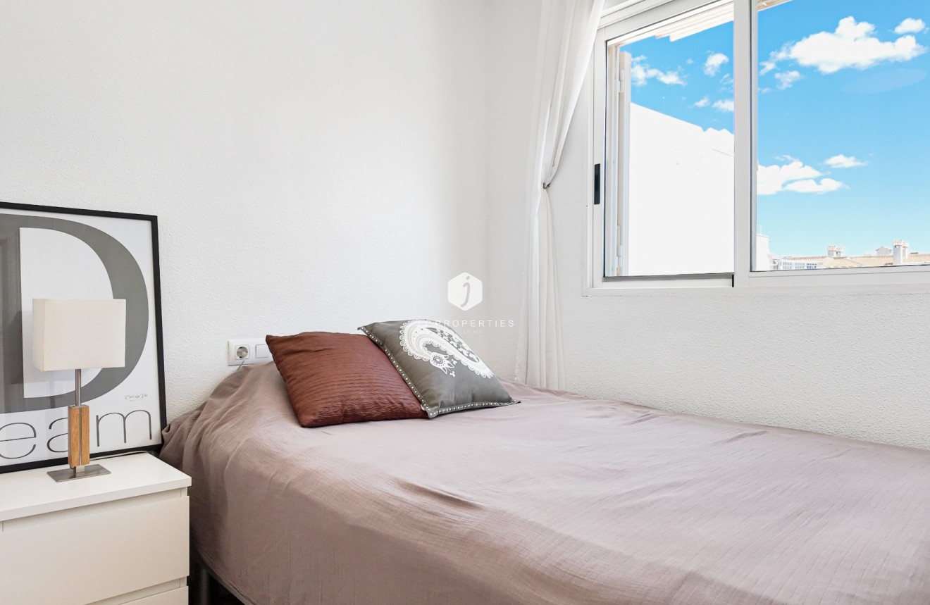 Tweedehands - Appartement / flat -
Torrevieja - Costa Blanca