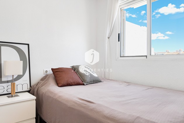 Tweedehands - Appartement / flat -
Torrevieja - Costa Blanca