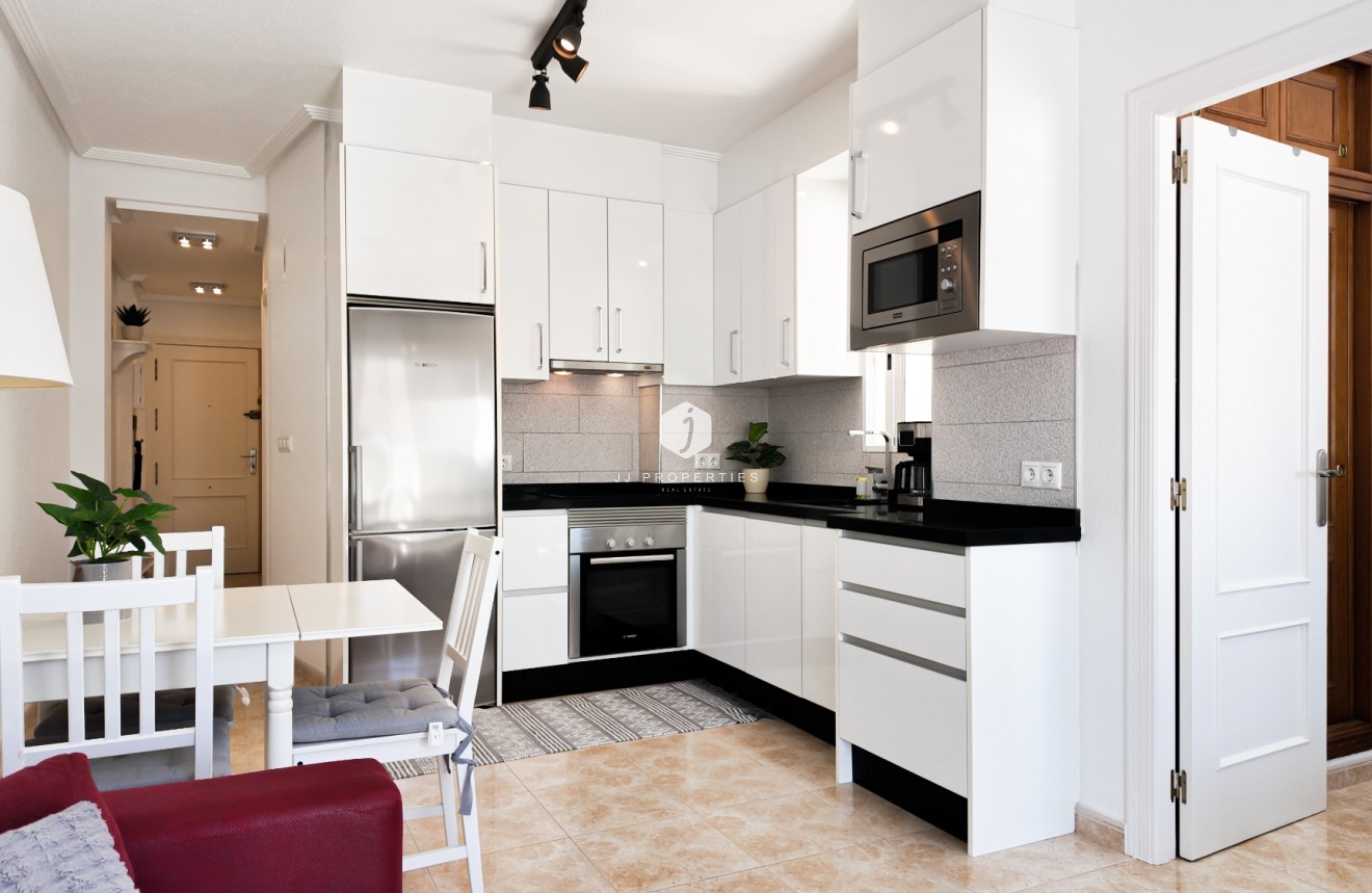 Tweedehands - Appartement / flat -
Torrevieja - Costa Blanca