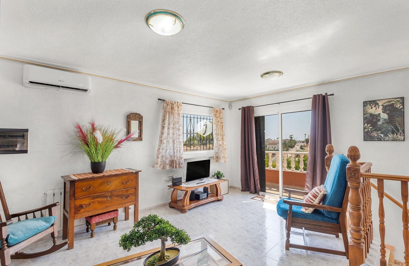 Tweedehands - Villa -
Torrevieja - Los Balcones - Los Altos del Edén