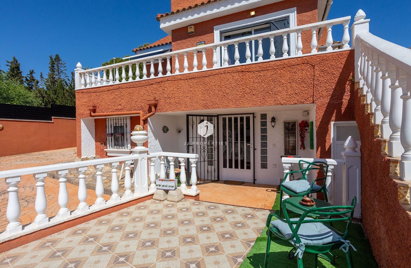 Tweedehands - Villa -
Torrevieja - Los Balcones - Los Altos del Edén