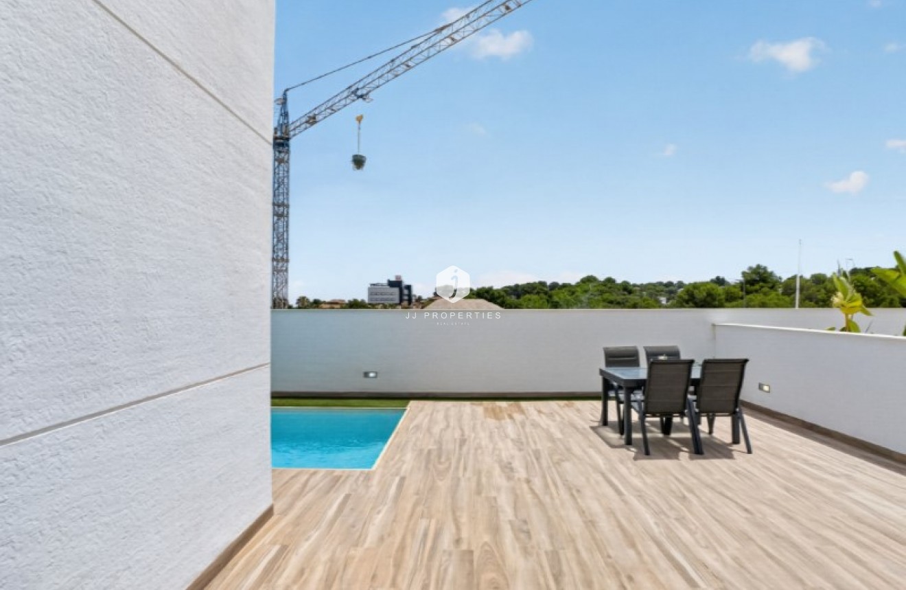 Tweedehands - Villa -
Torrevieja - Costa Blanca