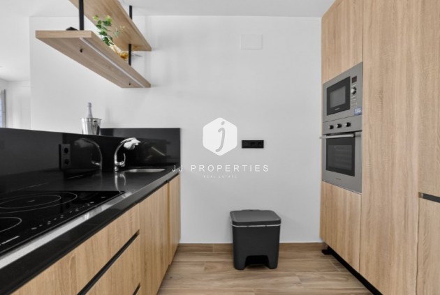Tweedehands - Villa -
Torrevieja - Costa Blanca