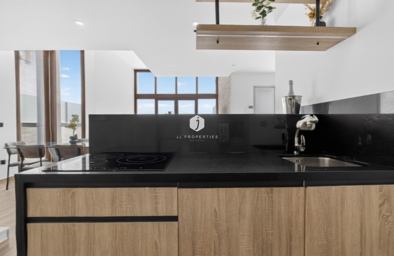 Tweedehands - Villa -
Torrevieja - Costa Blanca