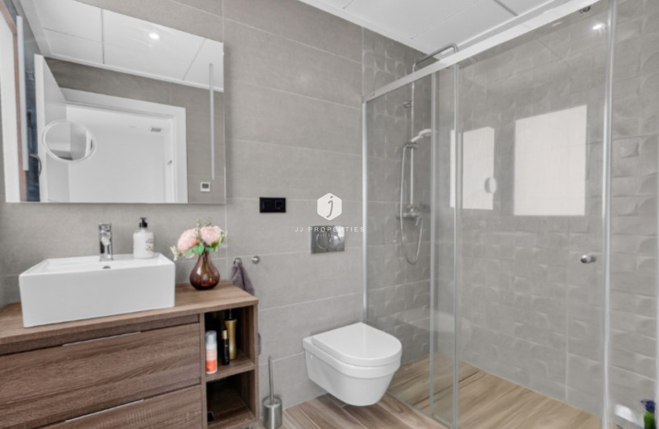 Tweedehands - Villa -
Torrevieja - Costa Blanca