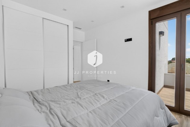 Tweedehands - Villa -
Torrevieja - Costa Blanca