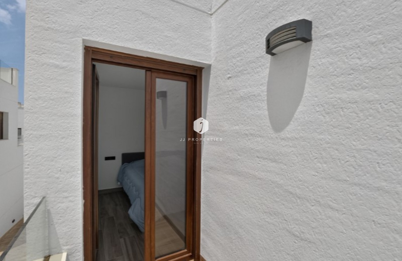 Tweedehands - Villa -
Torrevieja - Costa Blanca