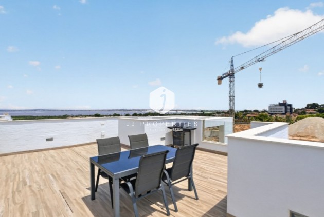 Tweedehands - Villa -
Torrevieja - Costa Blanca