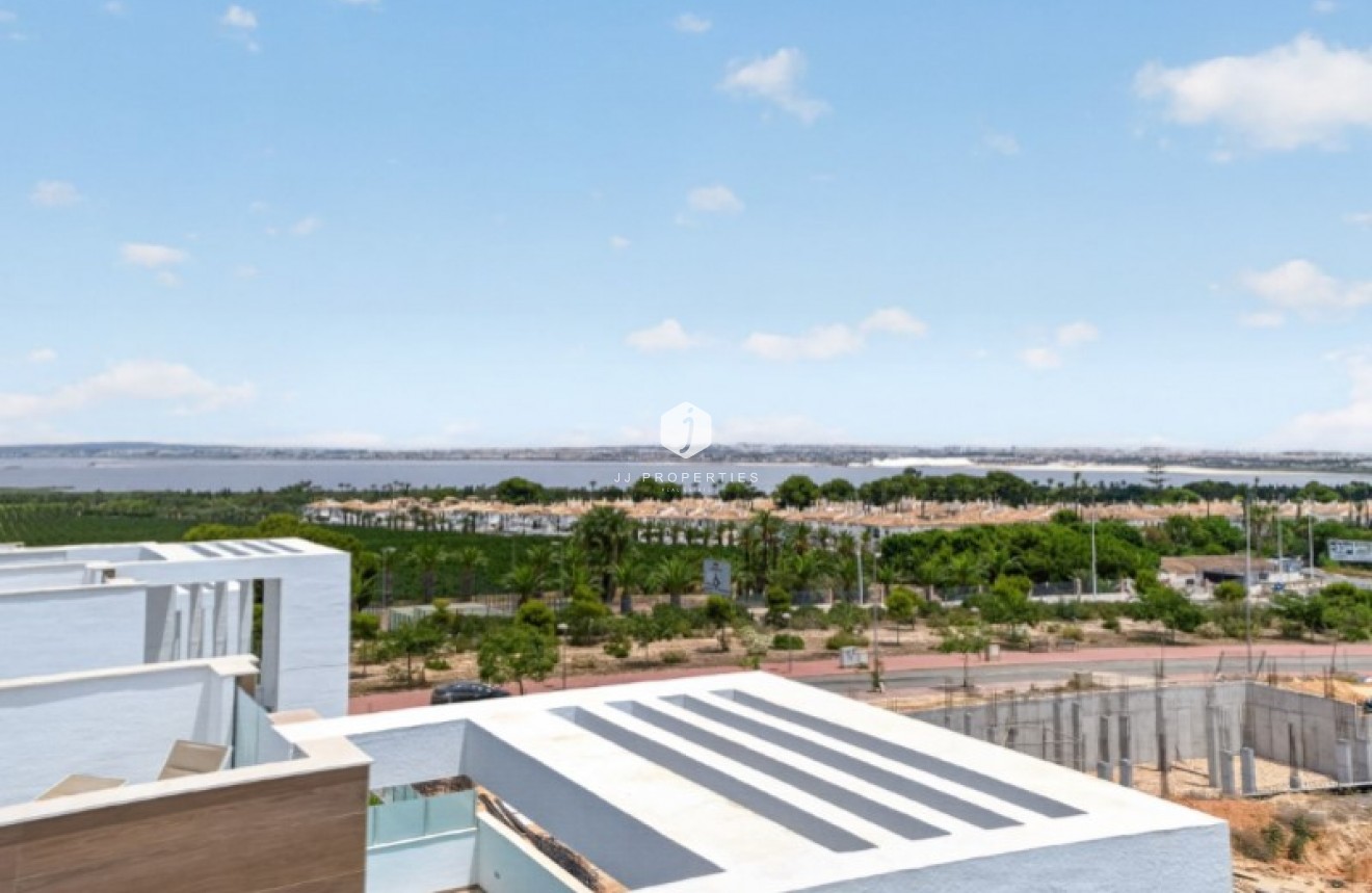 Tweedehands - Villa -
Torrevieja - Costa Blanca