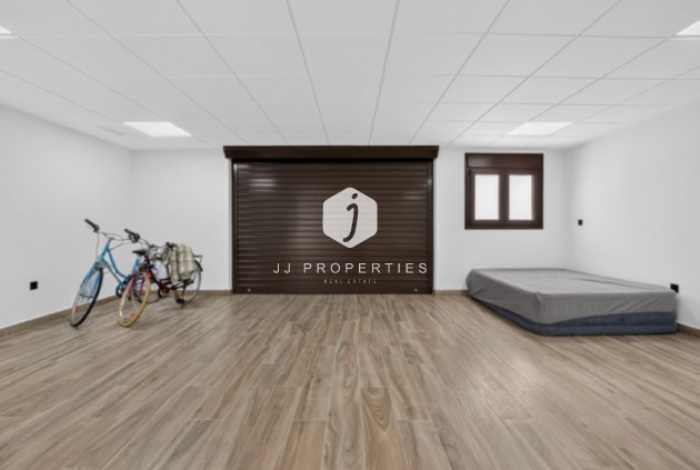 Tweedehands - Villa -
Torrevieja - Costa Blanca