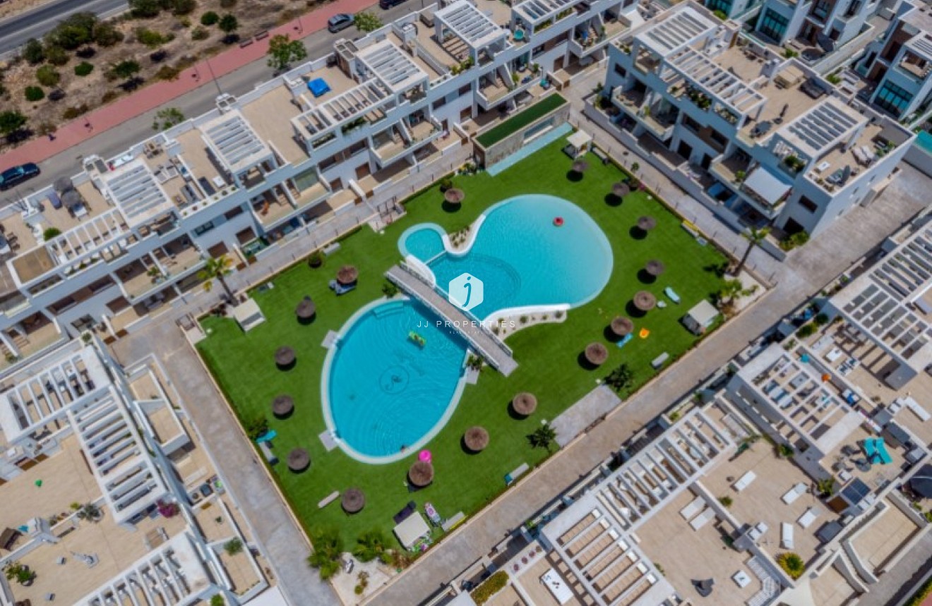 Tweedehands - Villa -
Torrevieja - Costa Blanca