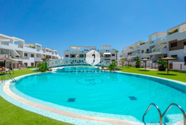 Tweedehands - Villa -
Torrevieja - Costa Blanca