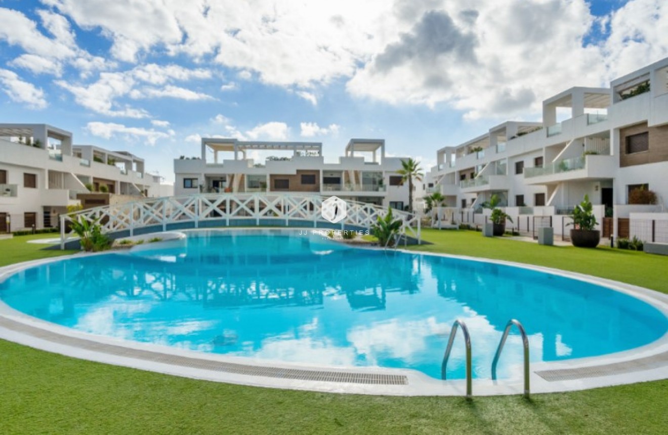 Tweedehands - Villa -
Torrevieja - Costa Blanca