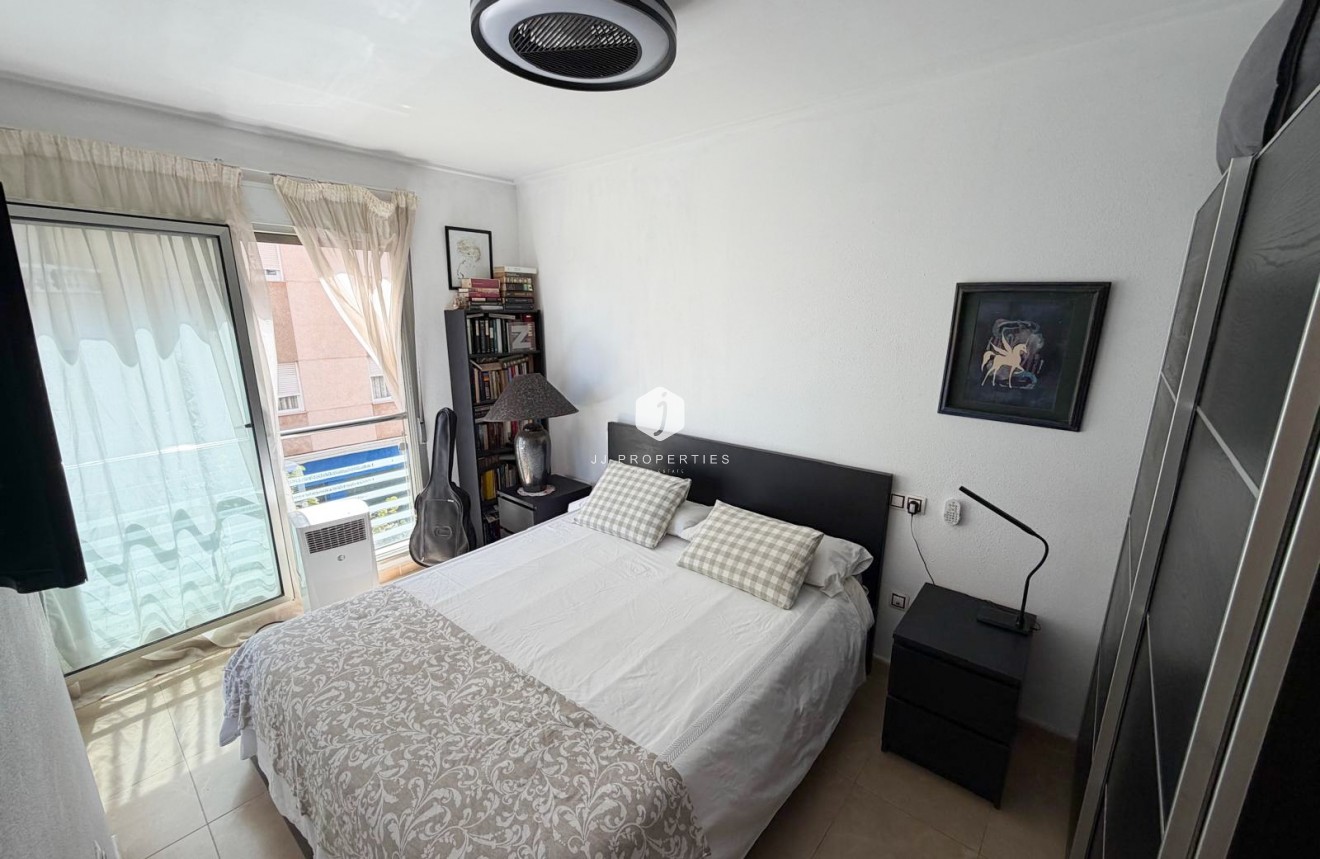 Tweedehands - Appartement / flat -
Torrevieja - Costa Blanca