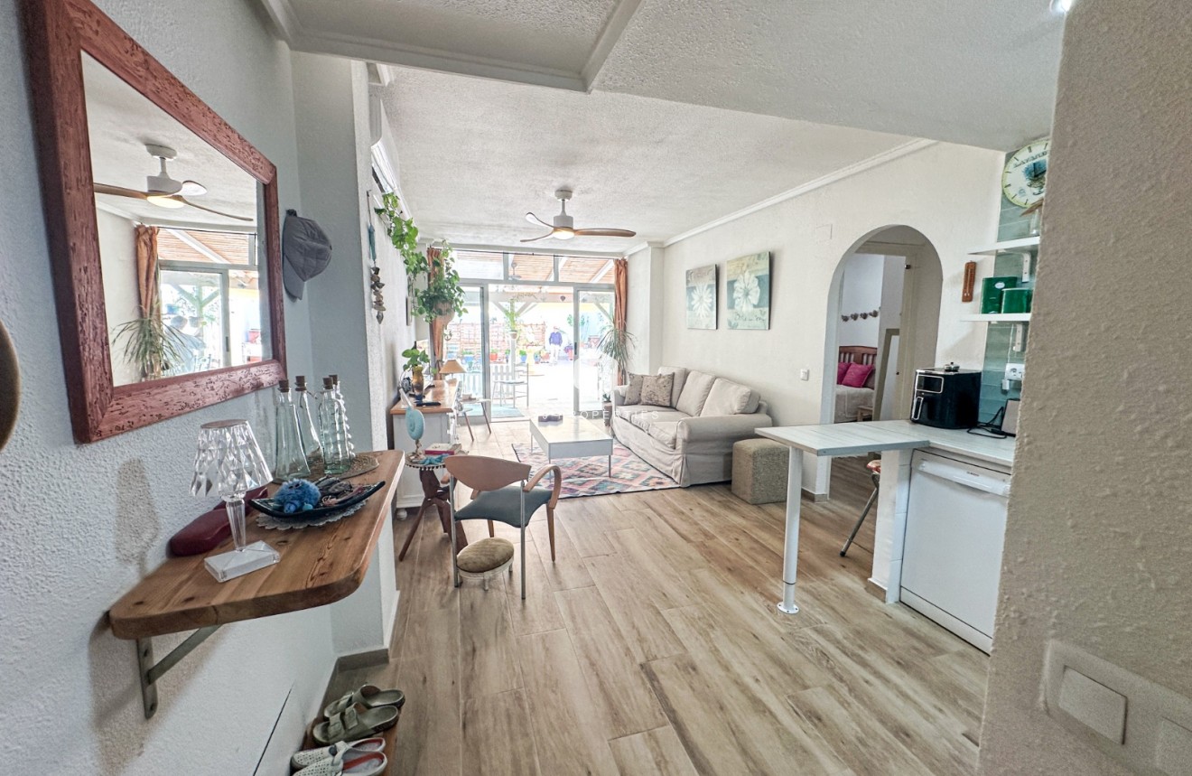 Aus zweiter Hand - Wohnung -
Torrevieja - Costa Blanca