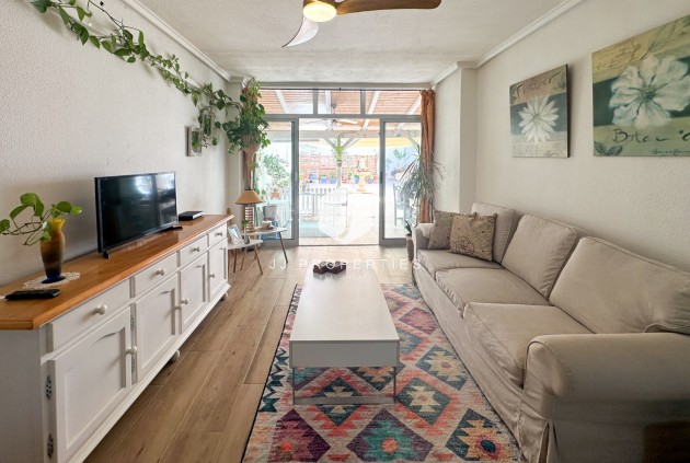 Aus zweiter Hand - Wohnung -
Torrevieja - Costa Blanca