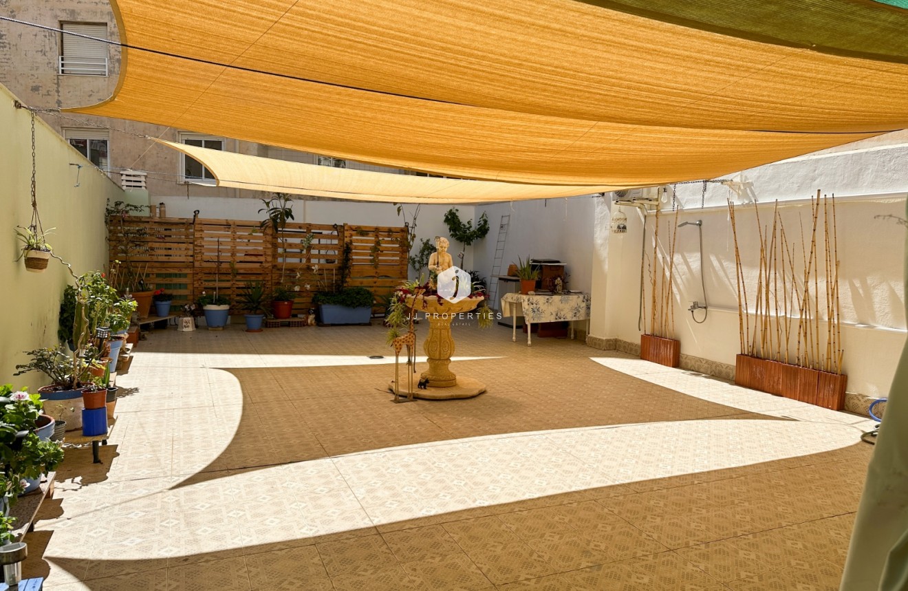Aus zweiter Hand - Wohnung -
Torrevieja - Costa Blanca