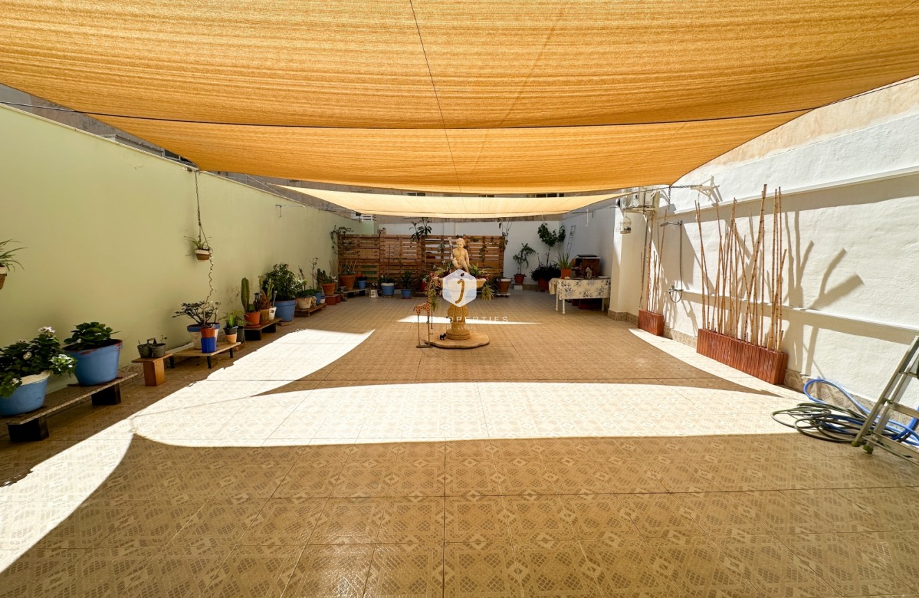 Aus zweiter Hand - Wohnung -
Torrevieja - Costa Blanca