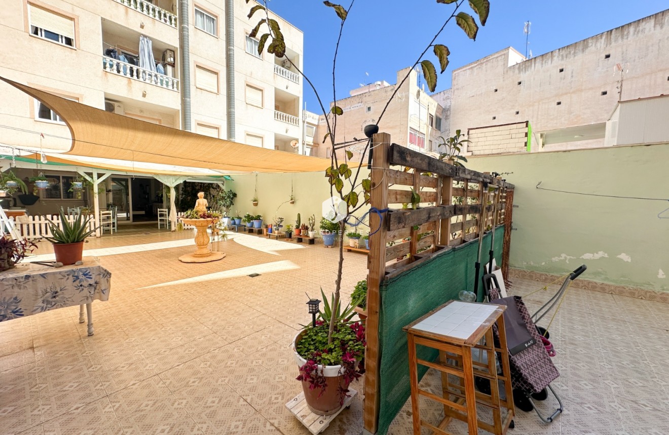 Aus zweiter Hand - Wohnung -
Torrevieja - Costa Blanca