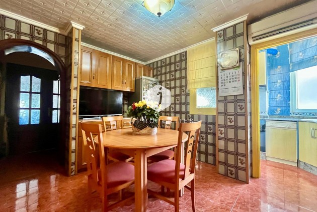 D'occasion - Appartement -
Torrevieja - Centro