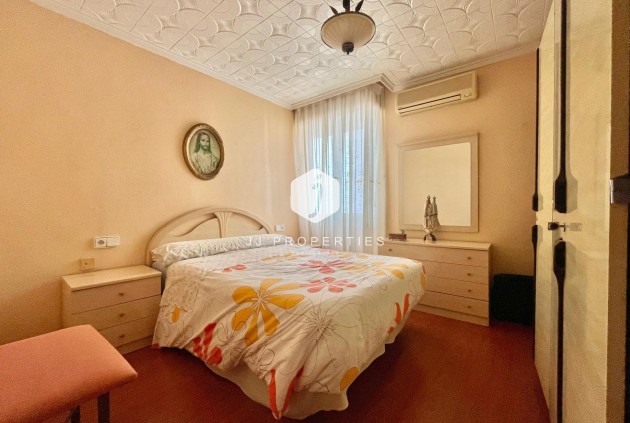 D'occasion - Appartement -
Torrevieja - Centro