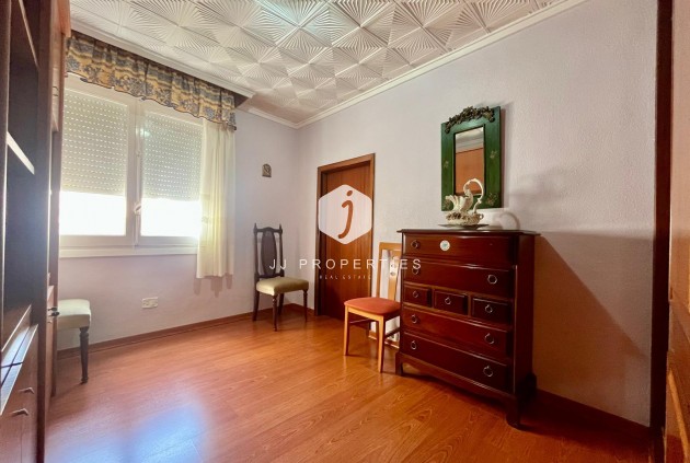 D'occasion - Appartement -
Torrevieja - Centro