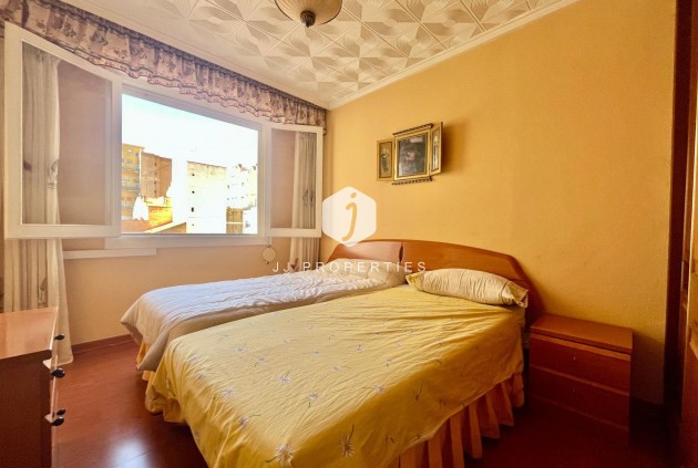 D'occasion - Appartement -
Torrevieja - Centro