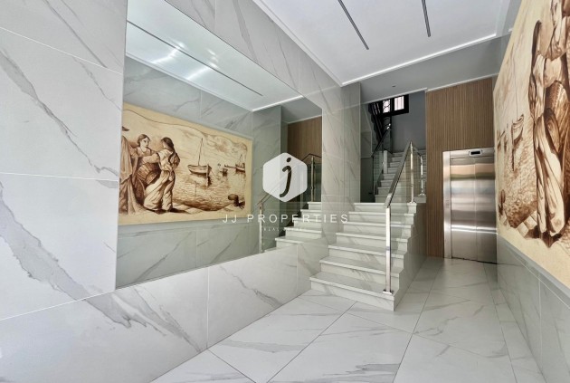 D'occasion - Appartement -
Torrevieja - Centro