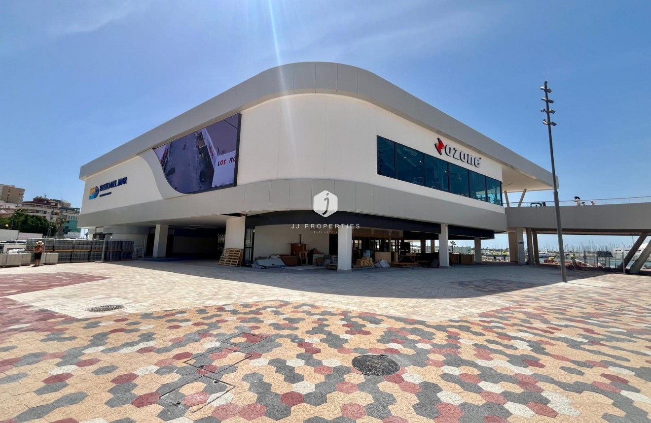 D'occasion - Appartement -
Torrevieja - Centro