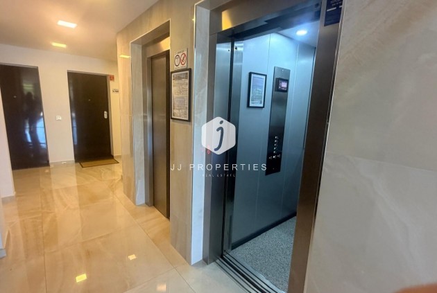 Aus zweiter Hand - Wohnung -
Los Altos - Costa Blanca