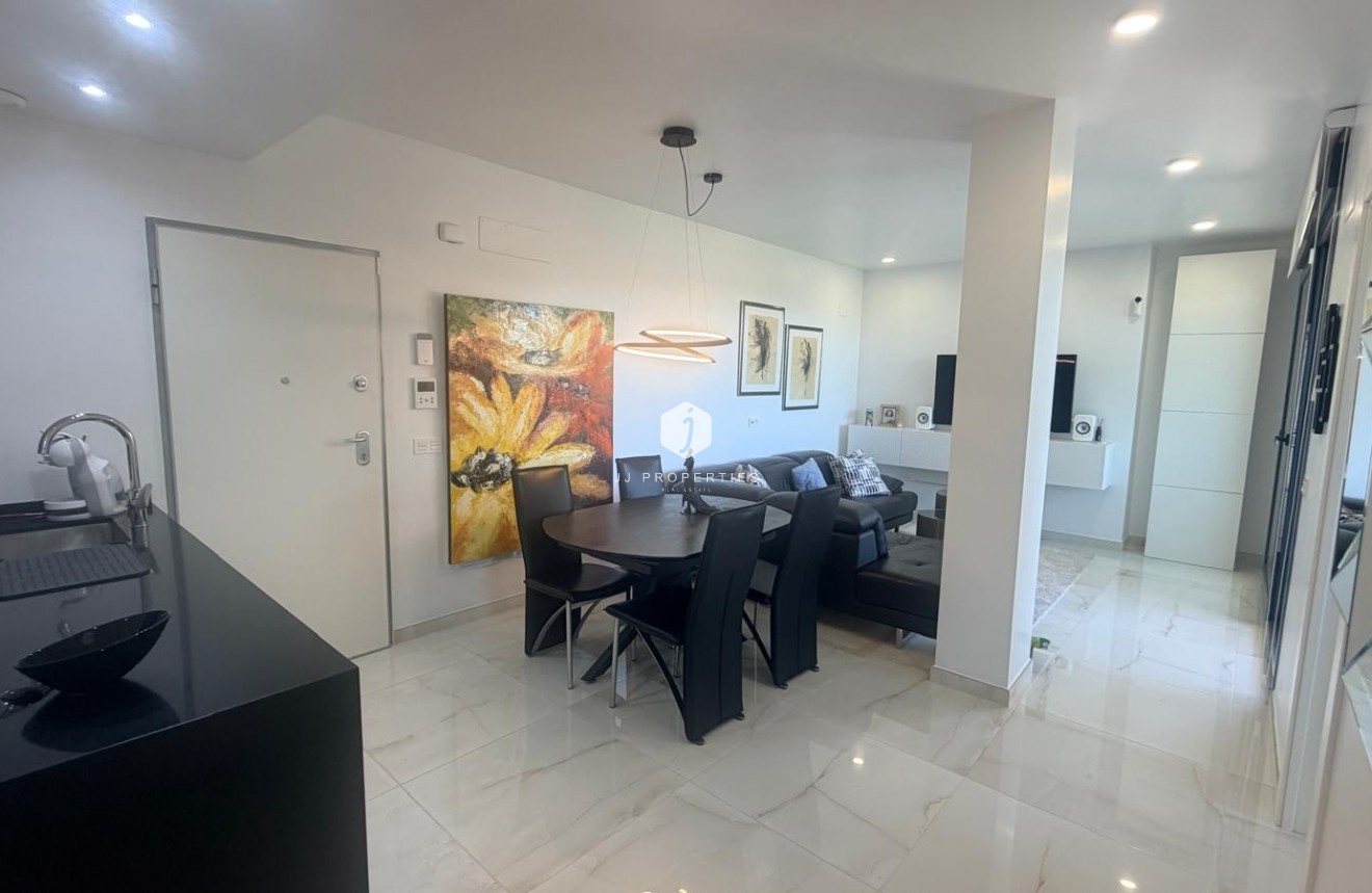 Aus zweiter Hand - Wohnung -
Los Altos - Costa Blanca